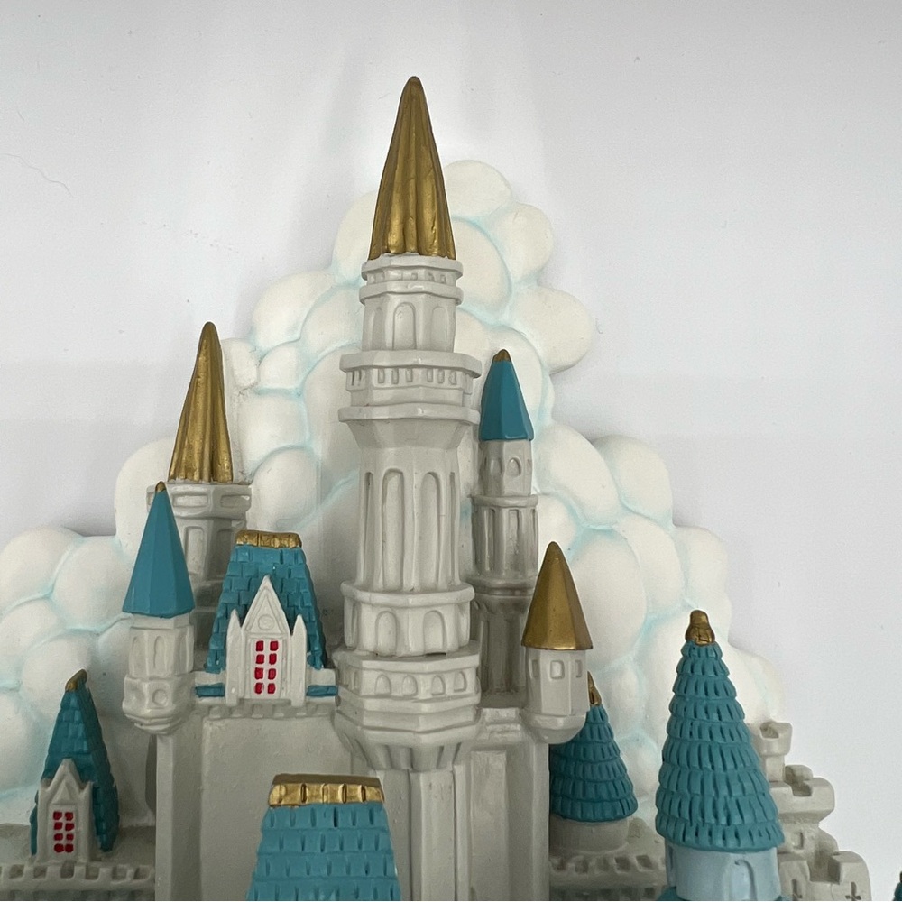 Walt Disney World Cinderella Castle Picture Frame - Picture 8 of 17